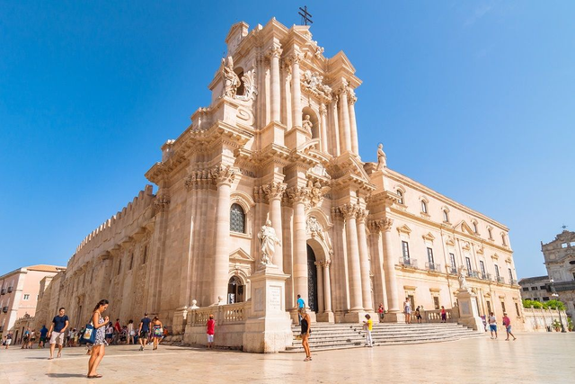 Transfer from Catania to Noto + Siracusa Tour (Private Transfer) - immagine 7
